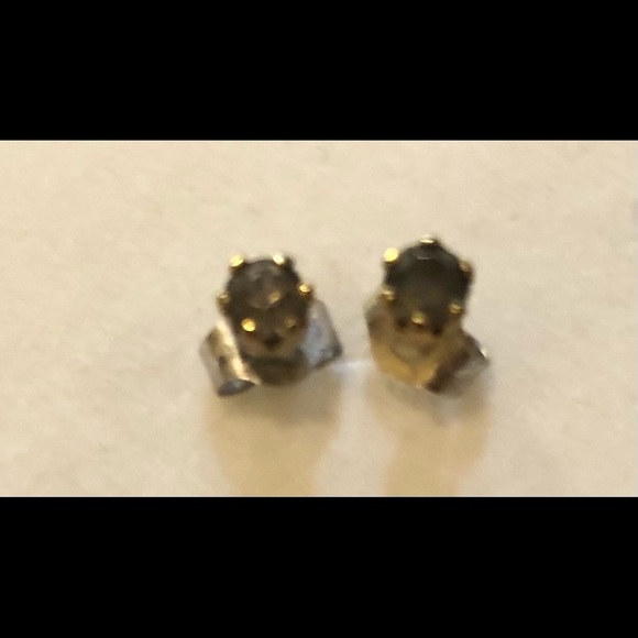 Three pairs of faux Diamond earrings set in silver - Picture 5 of 8